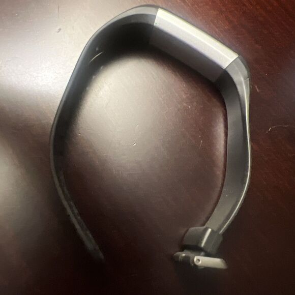 Yuanguo Smartwatch USB Charge - Picture 5 of 5